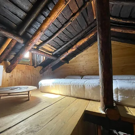 Kulla Hupi guesthouse Bulqize Extérieur photo