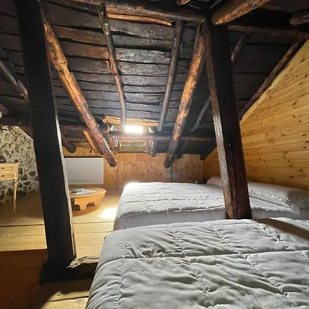 Kulla Hupi guesthouse Bulqize Extérieur photo