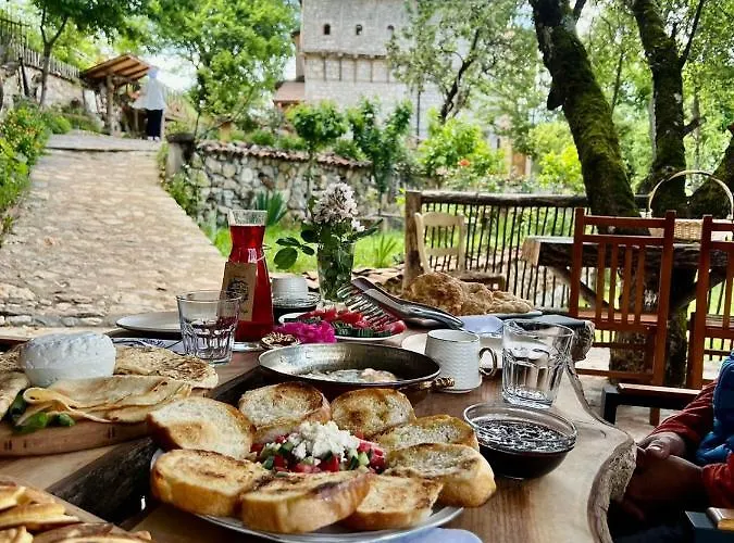Kulla Hupi Agriturism