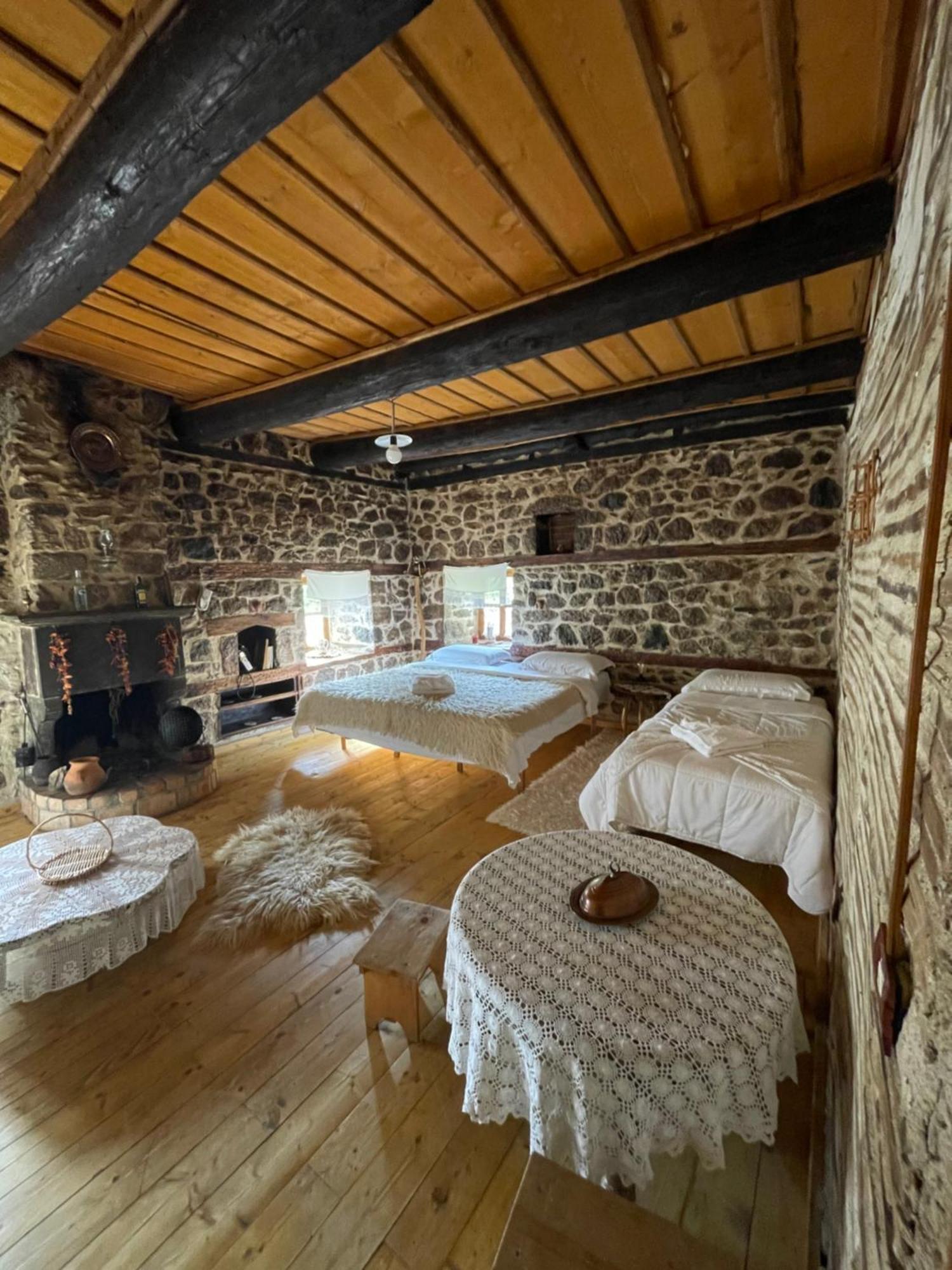 Kulla Hupi Mini-hôtel Bulqize