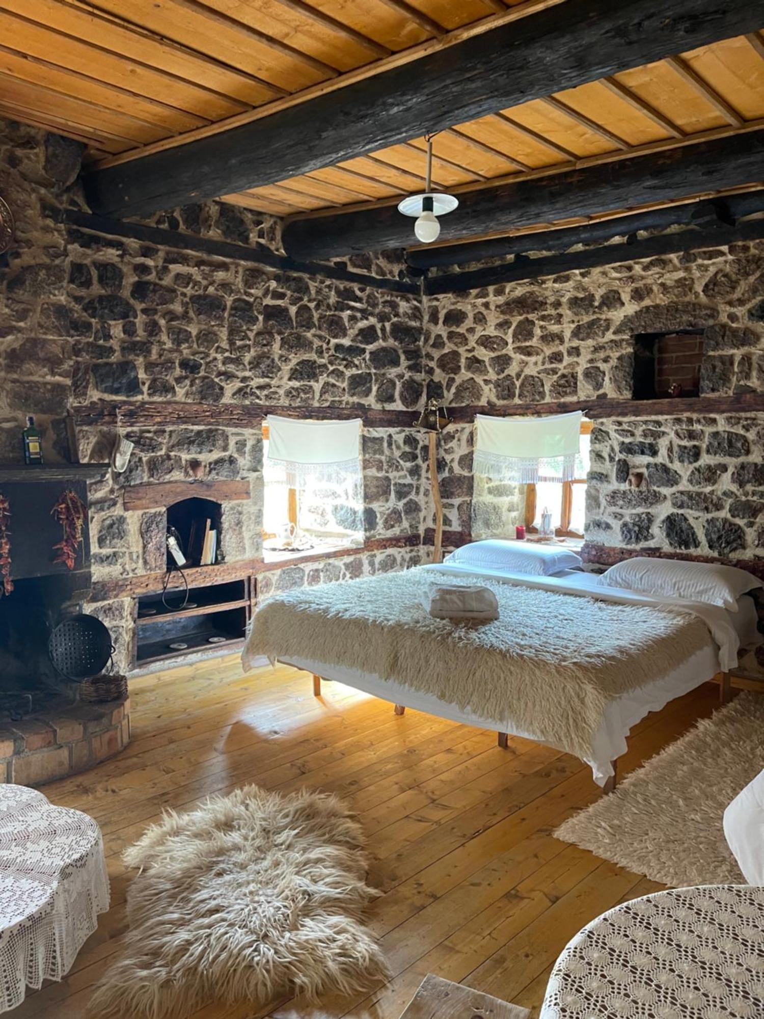 Kulla Hupi Mini-hôtel Bulqize